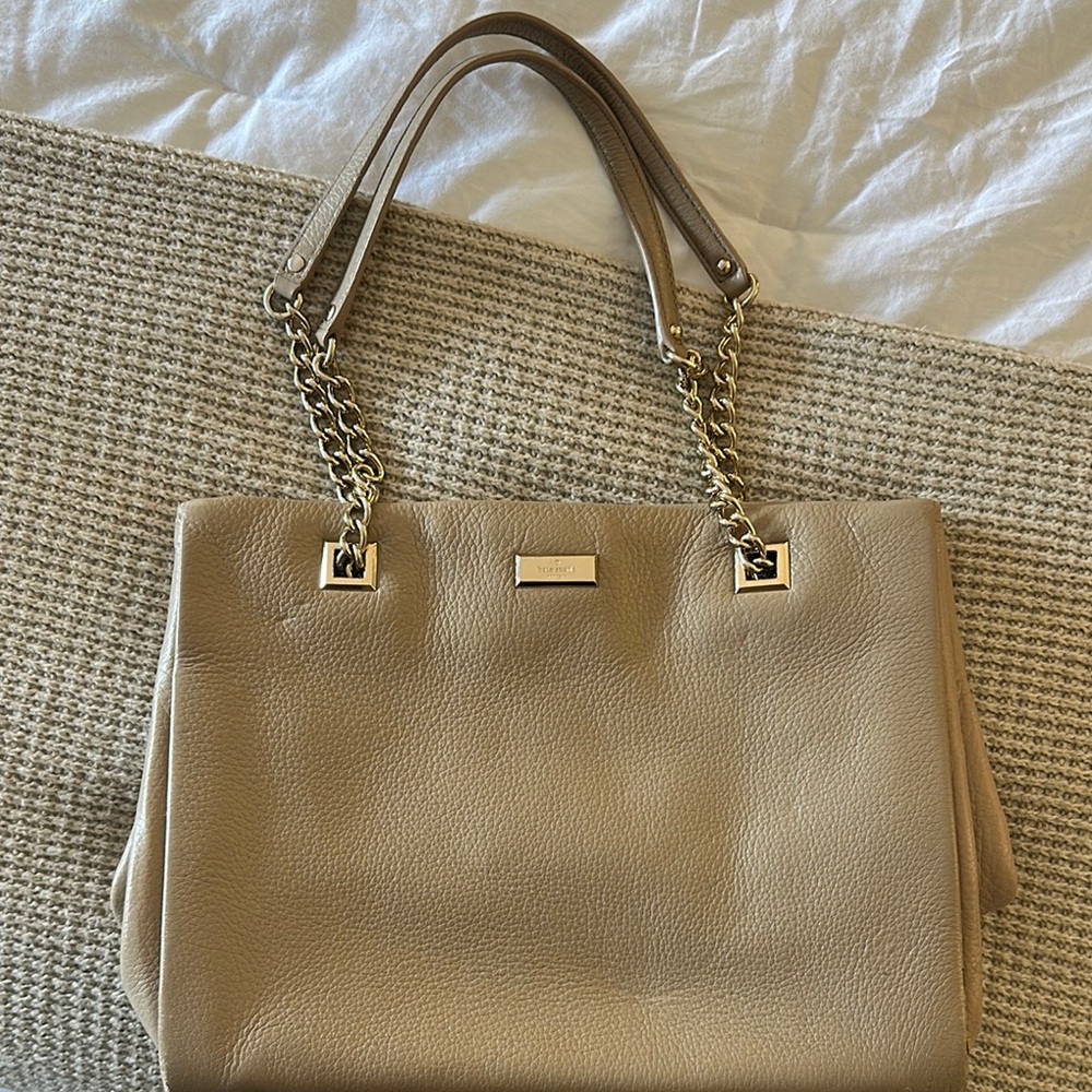 Kate Spade Tan Shoulder Bag with Gold Hardware